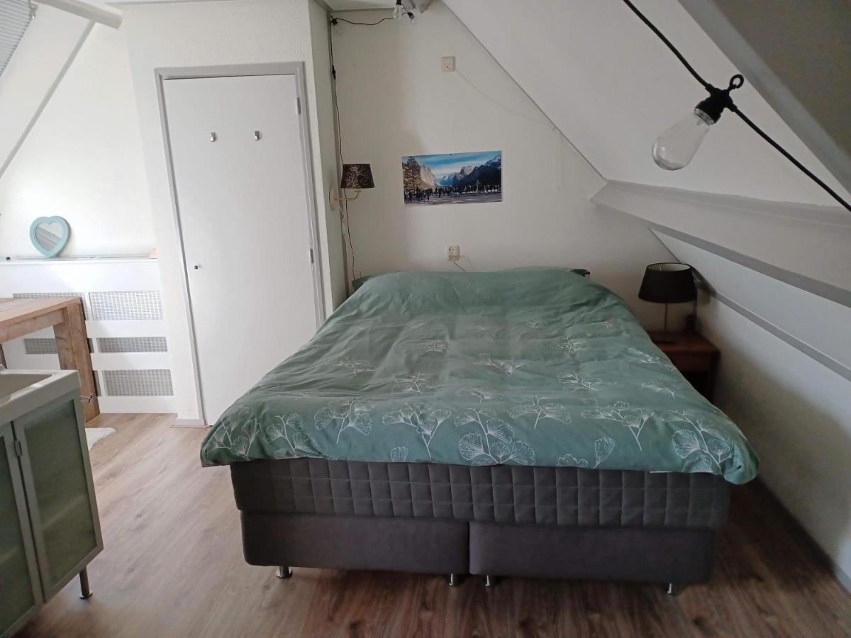 Karakteristiek Huis In Centrum Winsum Met Nieuwe Badkamer Exterior foto