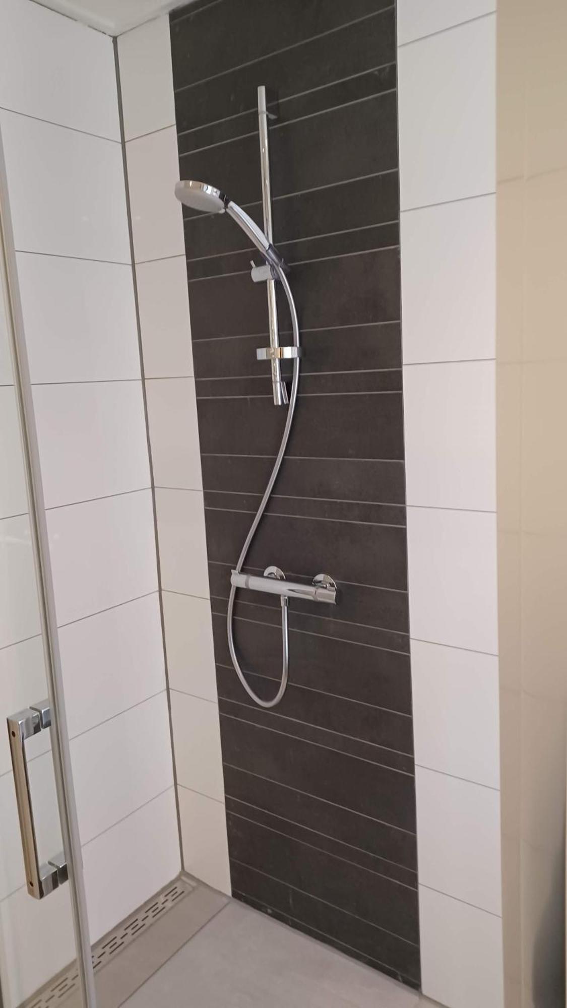 Karakteristiek Huis In Centrum Winsum Met Nieuwe Badkamer Exterior foto